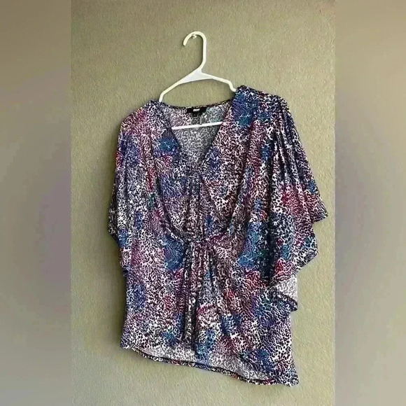 DKNY Blouse Womens Small Blue Purple Flutter Sleeve Pullover Stretch - Picture 3 of 7